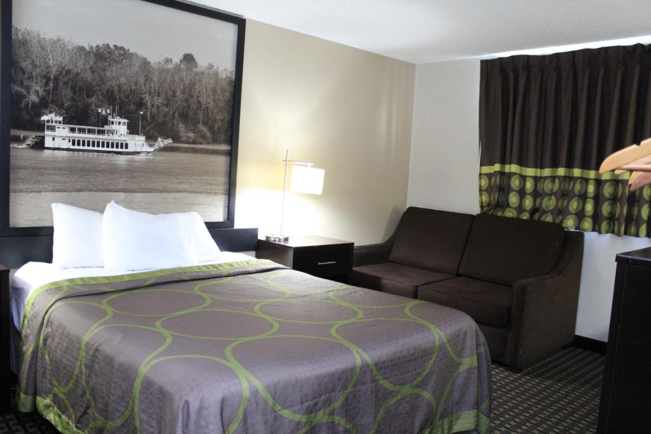 Super 8 By Wyndham Clear Lake Exterior photo