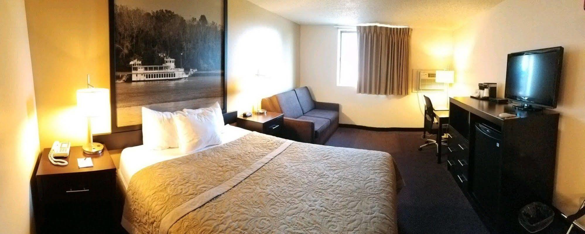 Super 8 By Wyndham Clear Lake Exterior photo